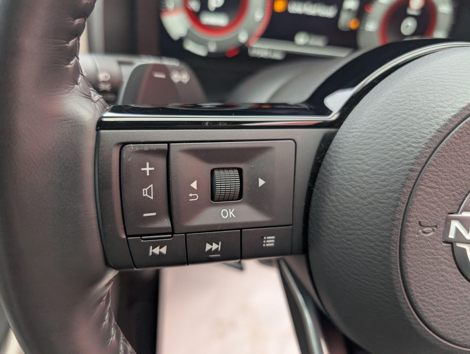 Used Nissan Qashqai 2022 for sale - 76166937: Photo 37