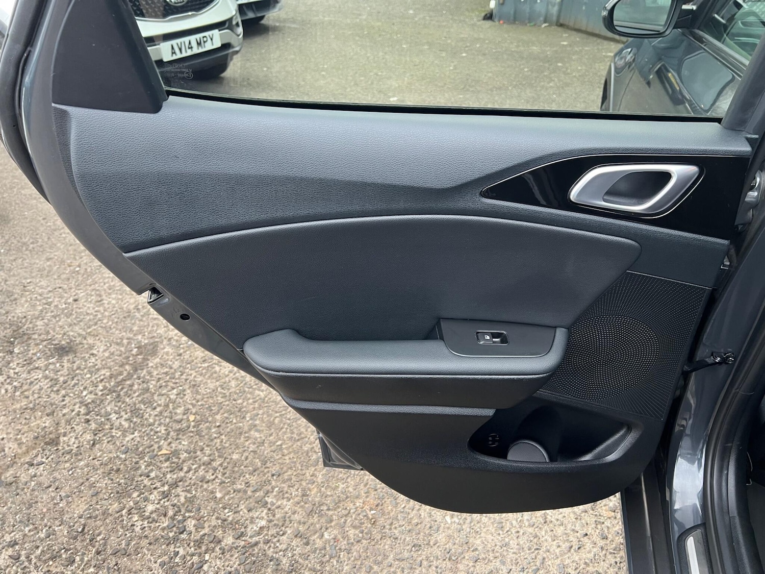 Used Kia XCeed 2023 for sale - 77625130: Photo 52