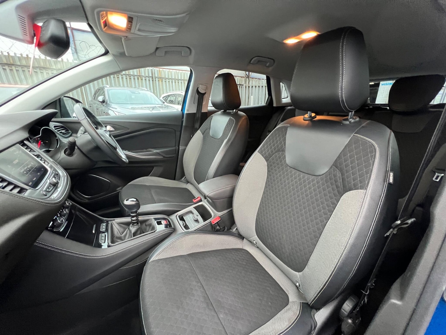 Used Vauxhall Grandland X 2018 for sale - 76964769: Photo 36