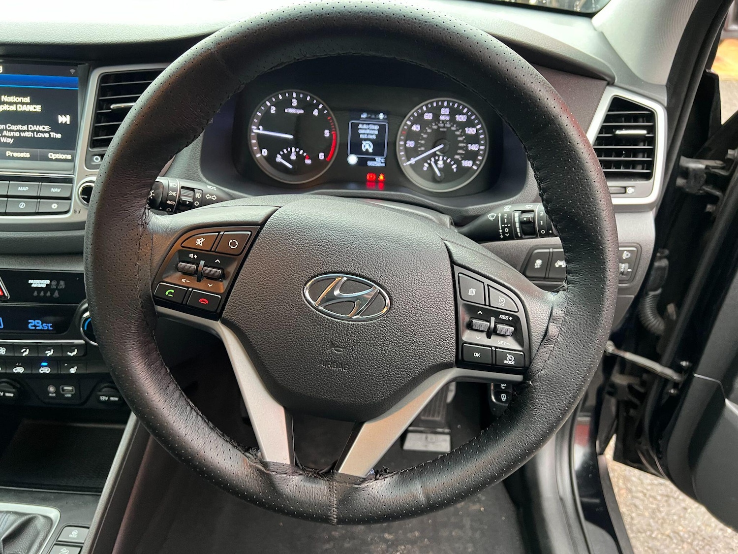 Used Hyundai TUCSON 2017 for sale - 76389299: Photo 40