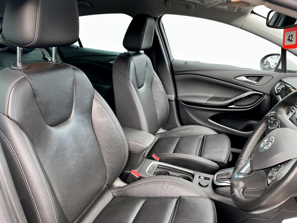 Used Vauxhall Astra 2018 for sale - 76849702: Photo 8