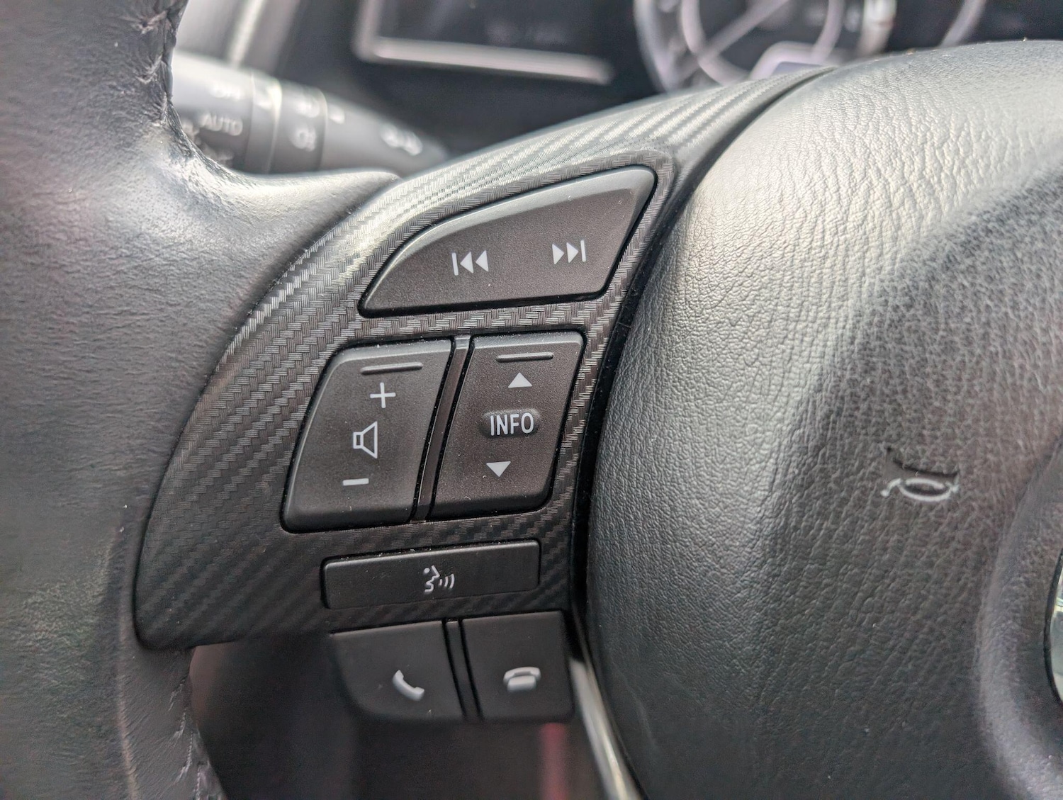 Used Mazda Mazda2 2016 for sale - 76388513: Photo 40