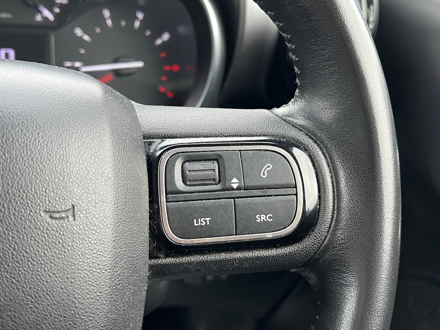 Used Citroen C3 Aircross 2017 for sale - 76658930: Photo 29