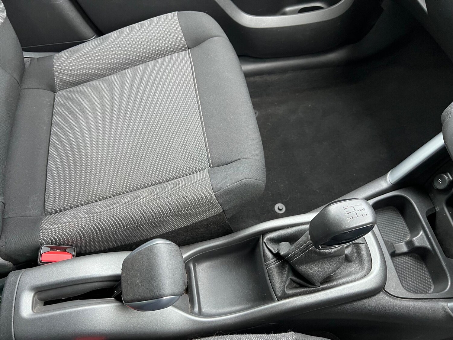 Used Citroen C3 Aircross 2017 for sale - 76658930: Photo 38