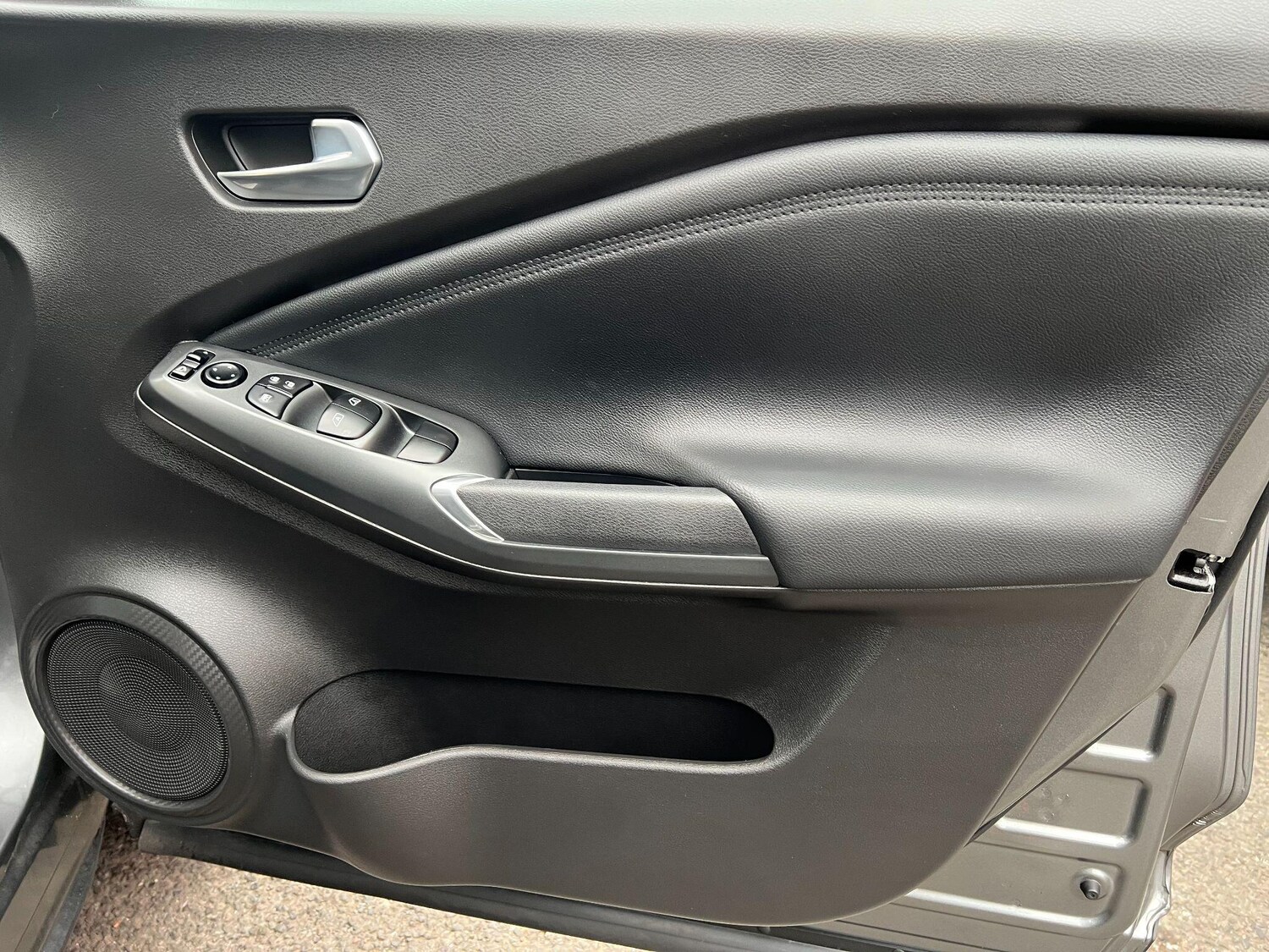 Used Nissan Juke 2024 for sale - 76166683: Photo 28