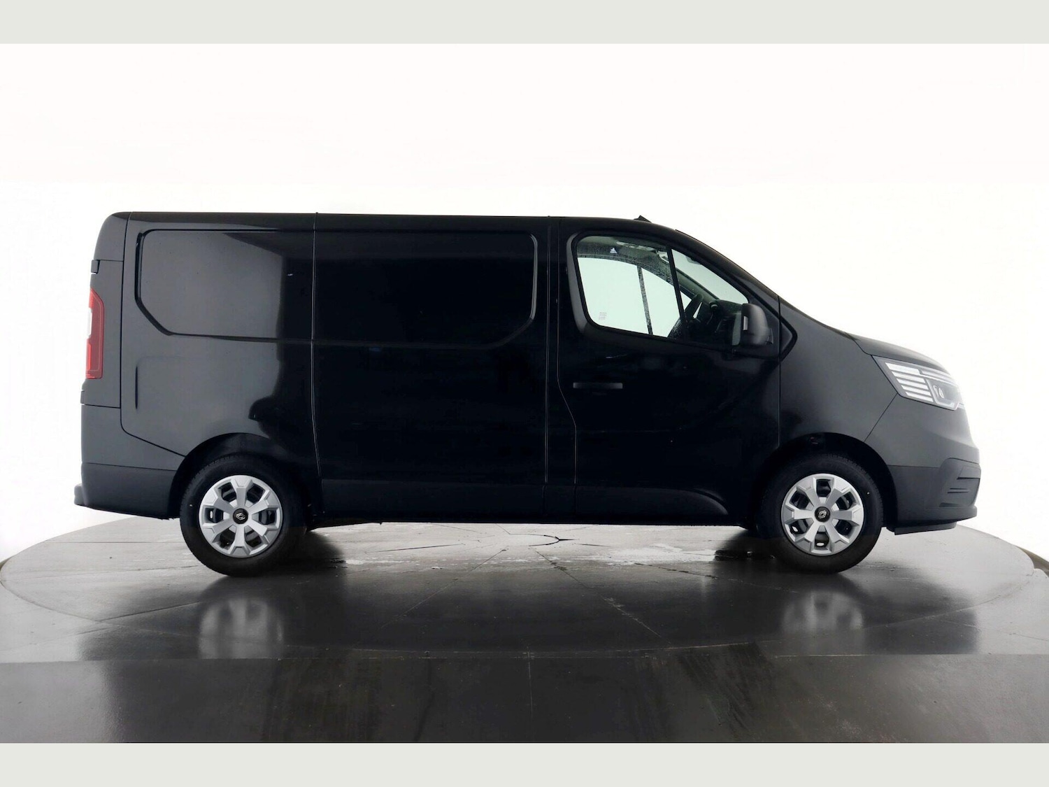 Used Renault Trafic 2025 for sale - 76801779: Photo 5