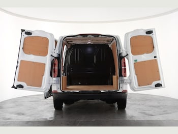 Used Volkswagen Transporter 2025 for sale - 77670935: Photo