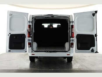 Used Renault Trafic 2025 for sale - 76002327: Photo 2