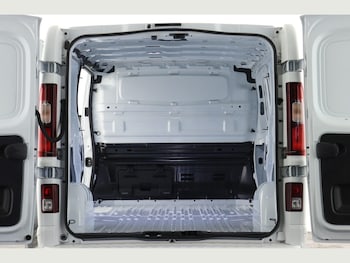 Used Renault Trafic 2026 for sale - 78505002: Photo