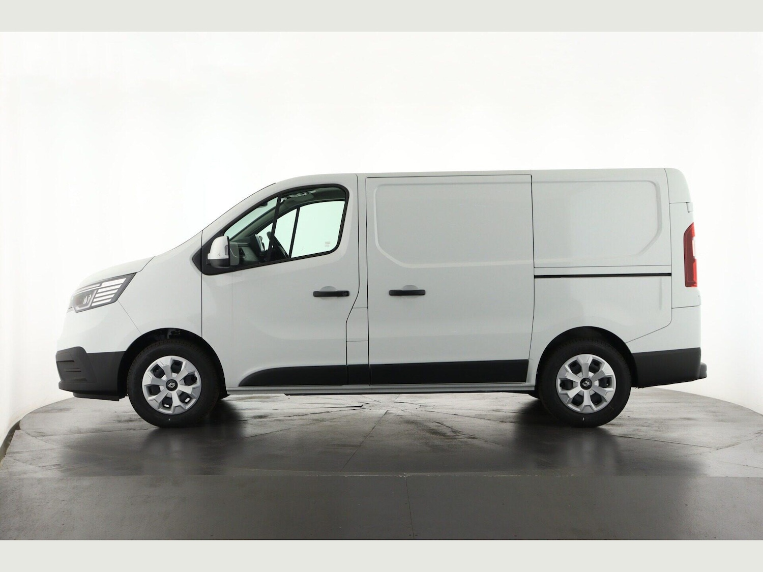Used Renault Trafic 2025 for sale - 77155498: Photo 8