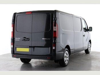 Used Renault Trafic 2025 for sale - 76988940: Photo