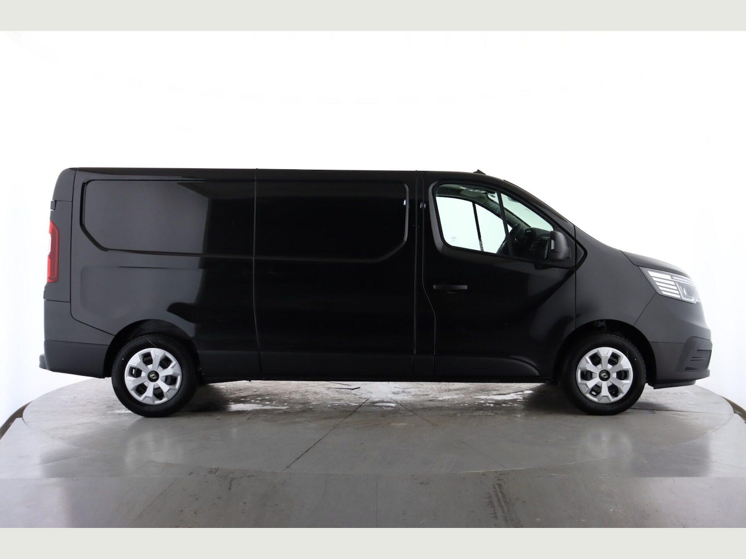 Used Renault Trafic 2025 for sale - 76988940: Photo 5