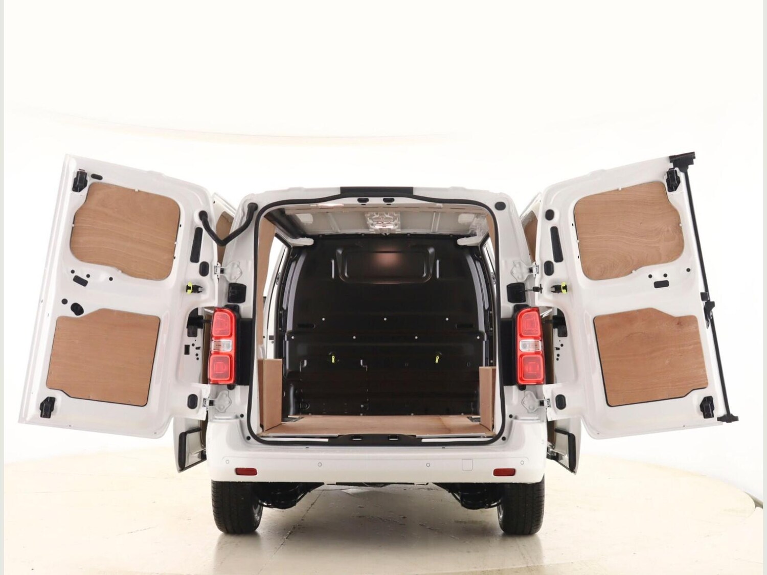 Used Citroen Dispatch for sale - 76476516: Photo 3