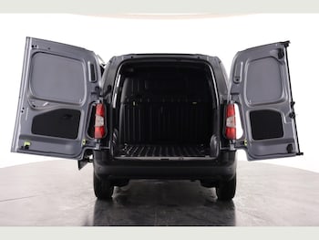 Used Citroen Berlingo 2023 for sale - 76226586: Photo