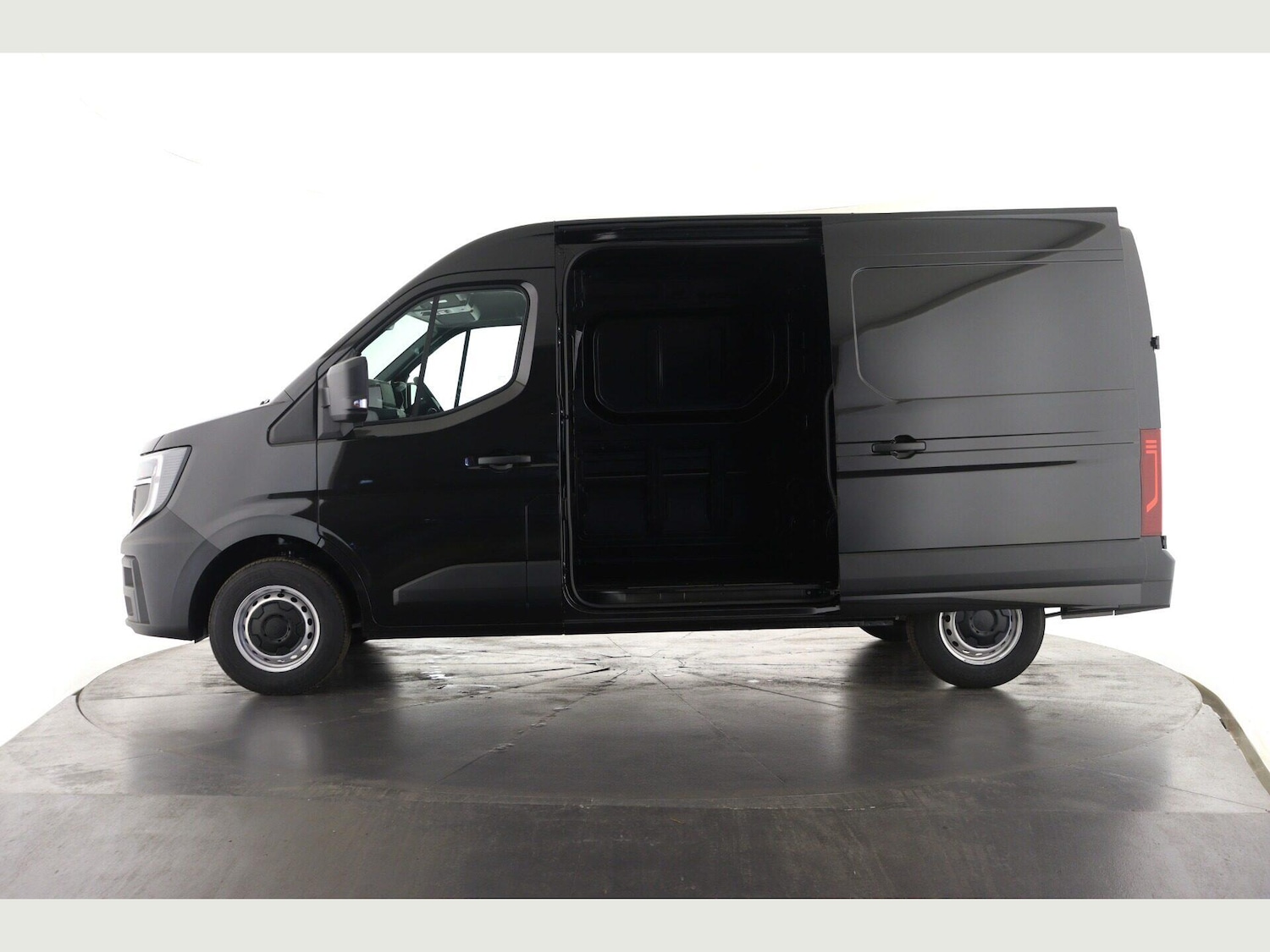 Used Renault Master 2025 for sale - 77156149: Photo 9