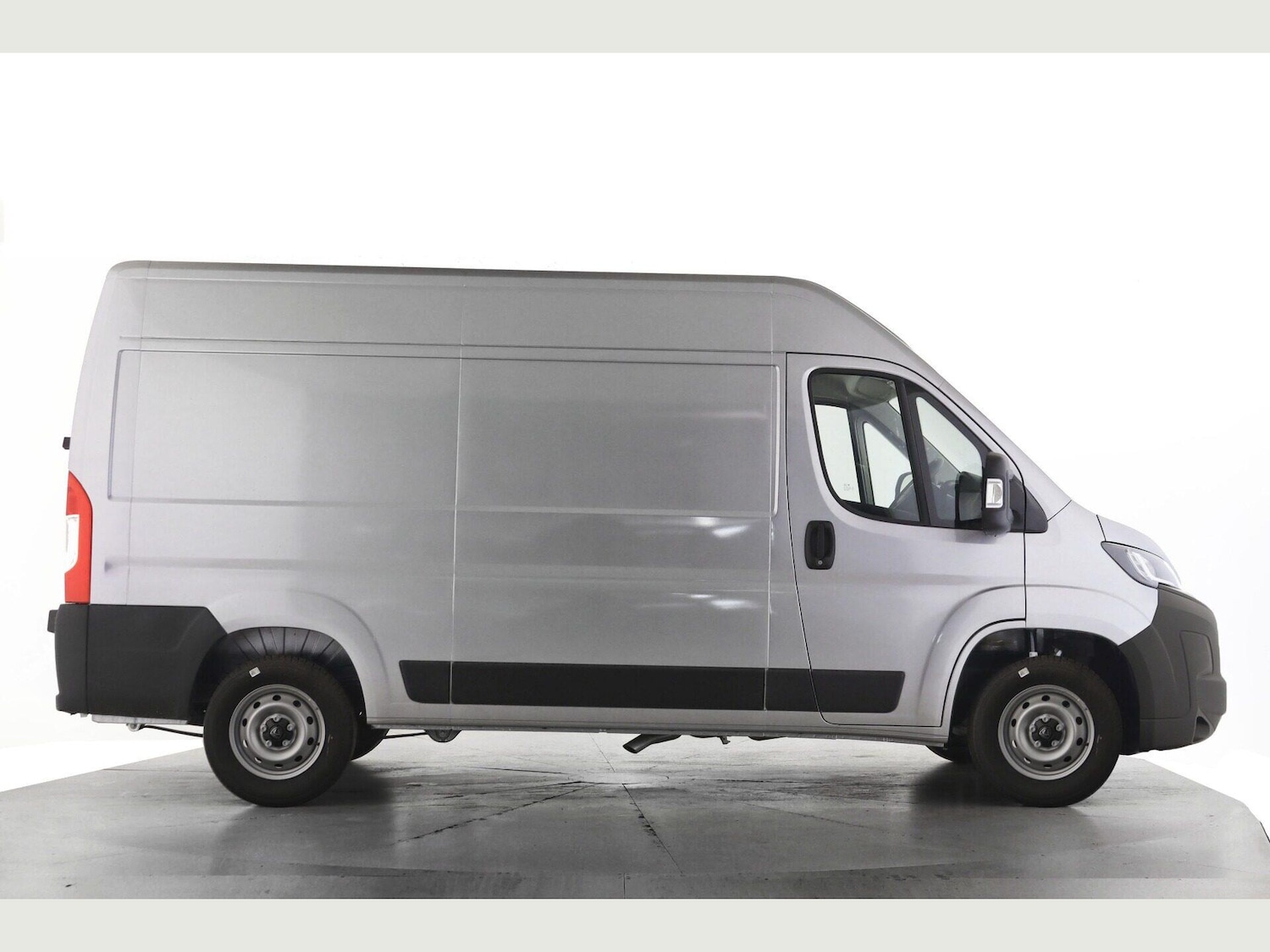 Used Peugeot Boxer 2026 for sale - 77768846: Photo 4