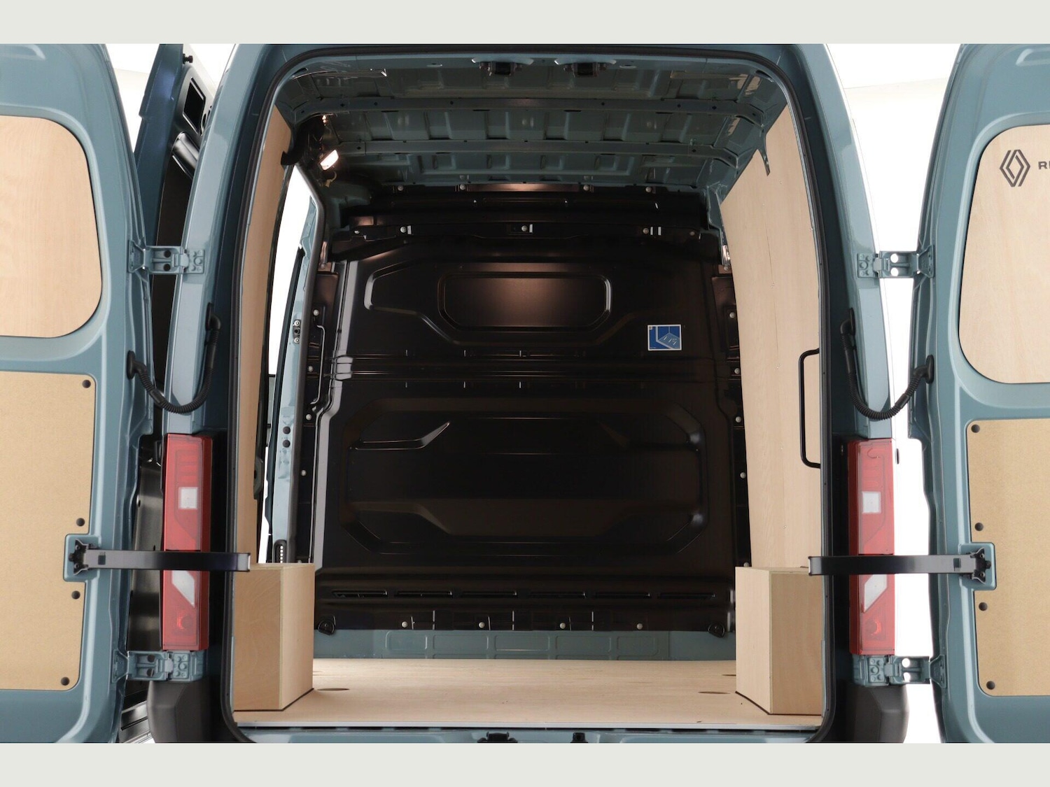 Used Renault Master 2026 for sale - 78171350: Photo 3