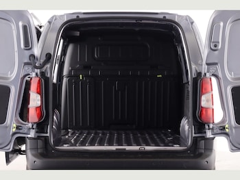 Used Citroen Berlingo 2023 for sale - 79553249: Photo