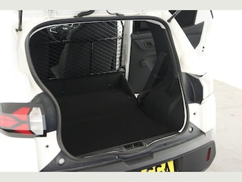 Used Dacia Spring 2025 for sale - 79092696: Photo