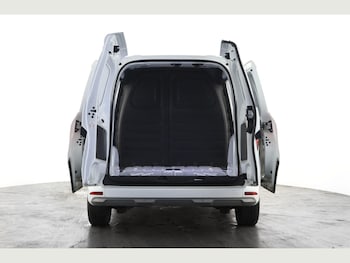 Used Nissan Other 2023 for sale - 78934140: Photo