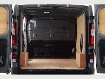 Used Renault Trafic 2025 for sale - 77538110: Photo