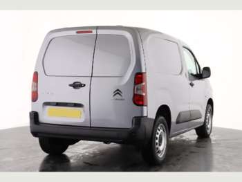 Used Citroen Berlingo 2023 for sale - 74110731: Photo