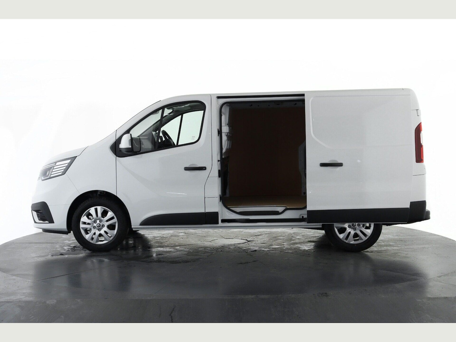Used Renault Trafic 2025 for sale - 76227951: Photo 9
