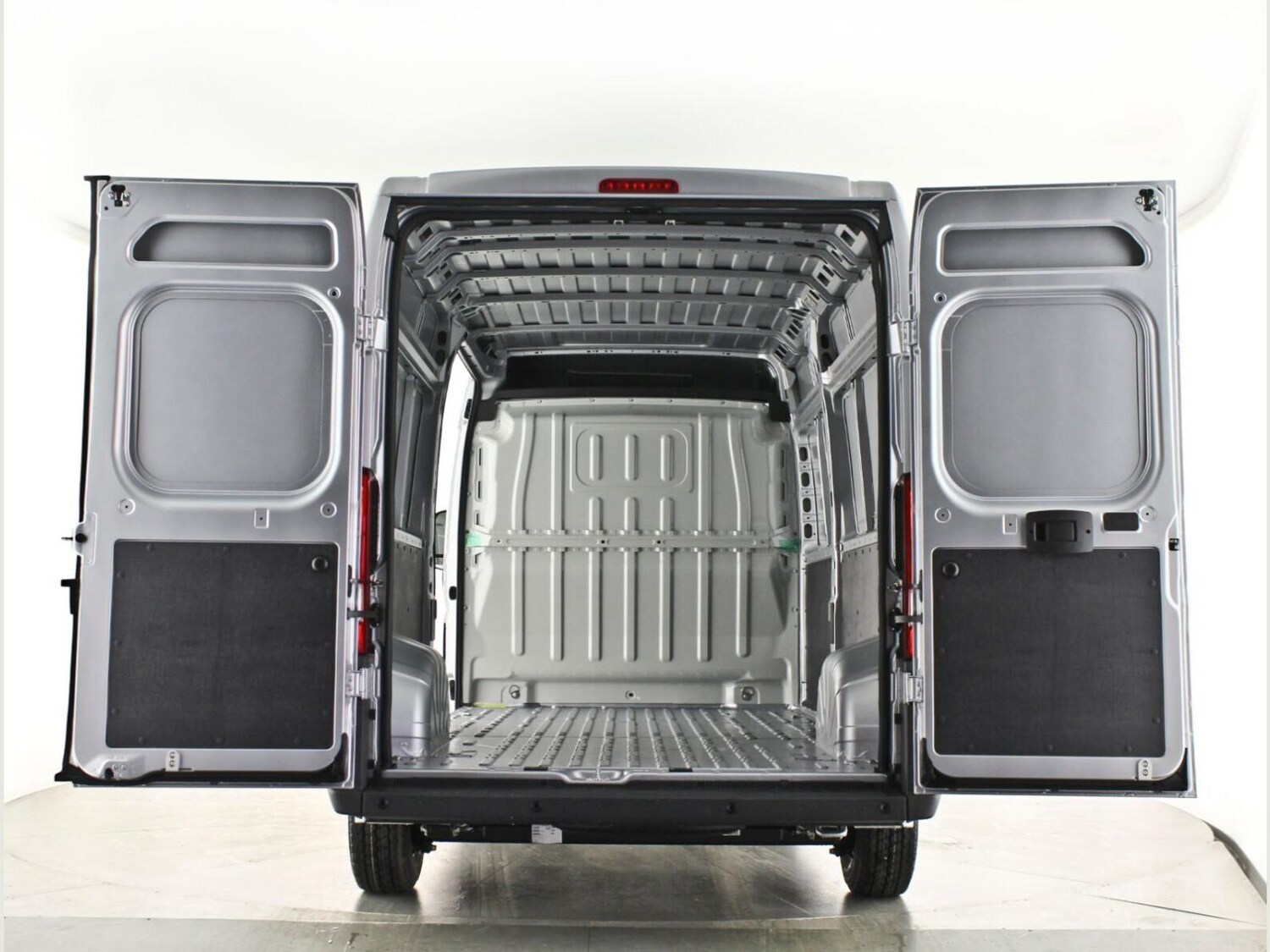 Used Citroen Relay for sale - 76476545: Photo 3