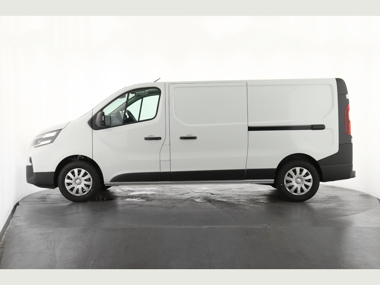 Used Nissan Primastar 2025 for sale - 77550506: Photo 8