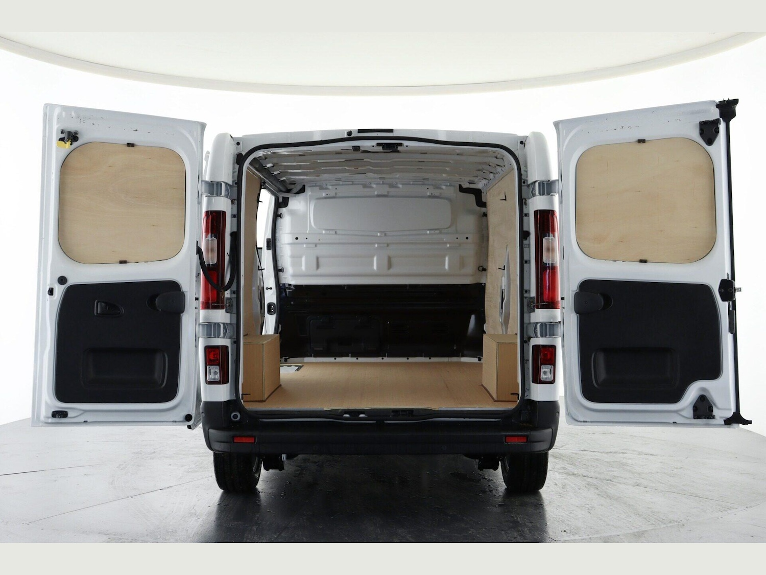 Used Renault Trafic 2025 for sale - 76371608: Photo 2