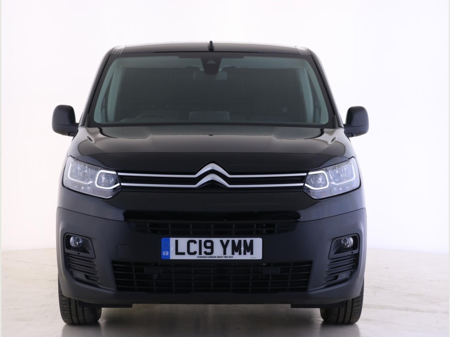 Used Citroen Berlingo for sale - 76988211: Photo 2