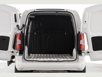 Used Vauxhall Combo 2024 for sale - 77537196: Photo