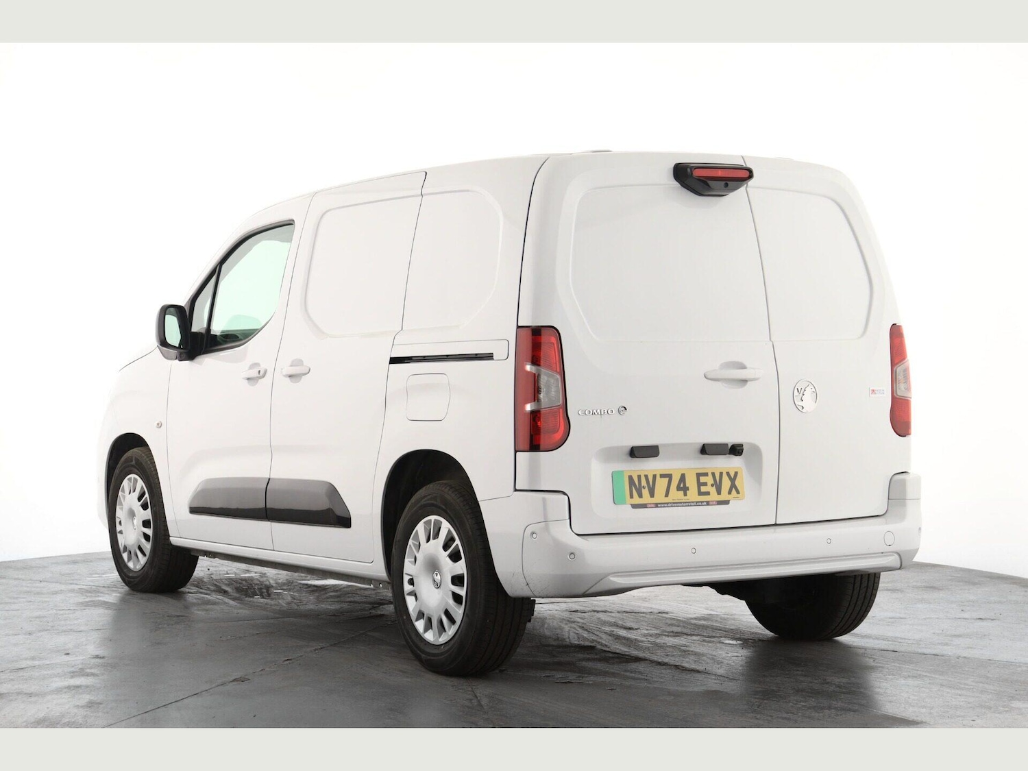 Used Vauxhall Combo 2024 for sale - 77537196: Photo 9