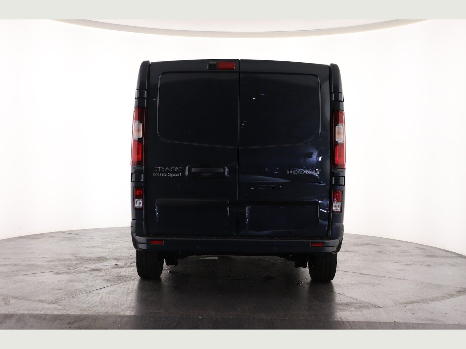 Used Renault Trafic 2025 for sale - 76996612: Photo 2