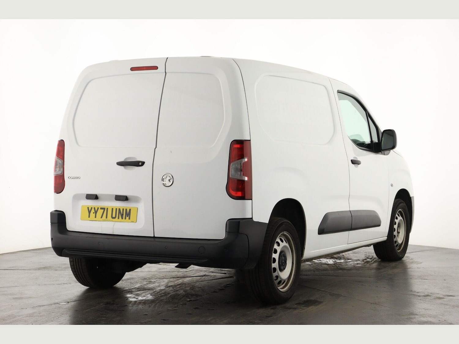 Used Vauxhall Combo 2021 for sale - 76997282: Photo 3