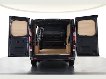 Used Renault Trafic 2025 for sale - 76499781: Photo