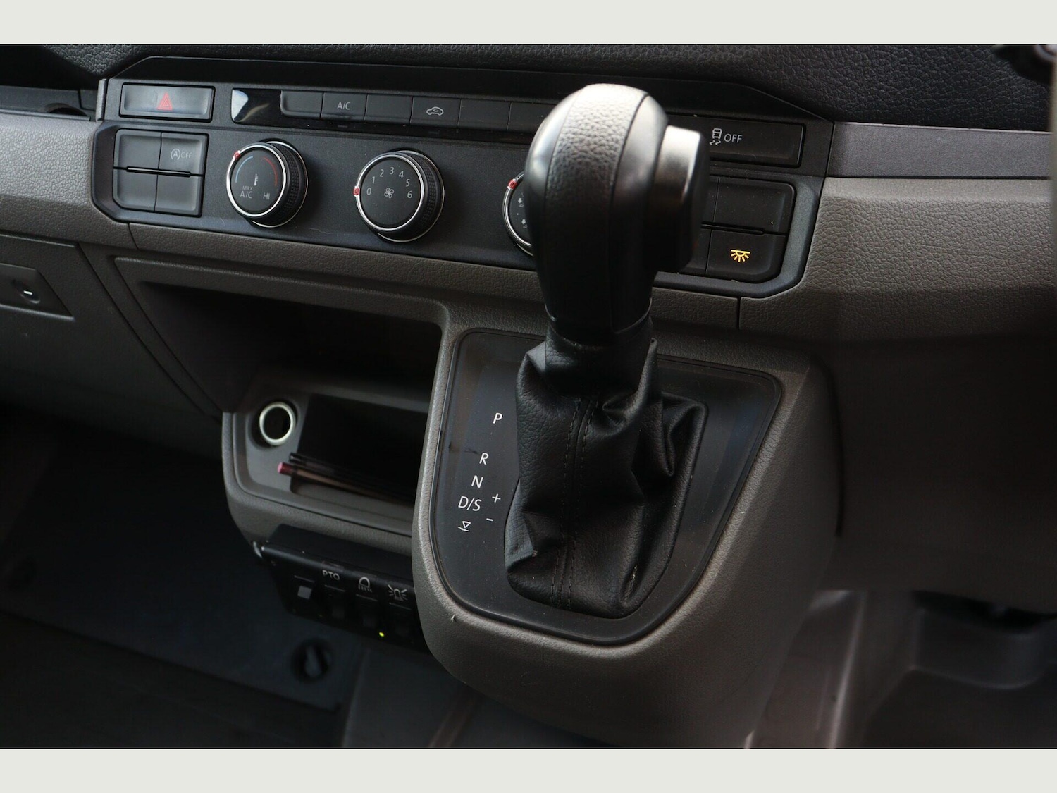 Used Volkswagen Crafter 2020 for sale - 76832211: Photo 26