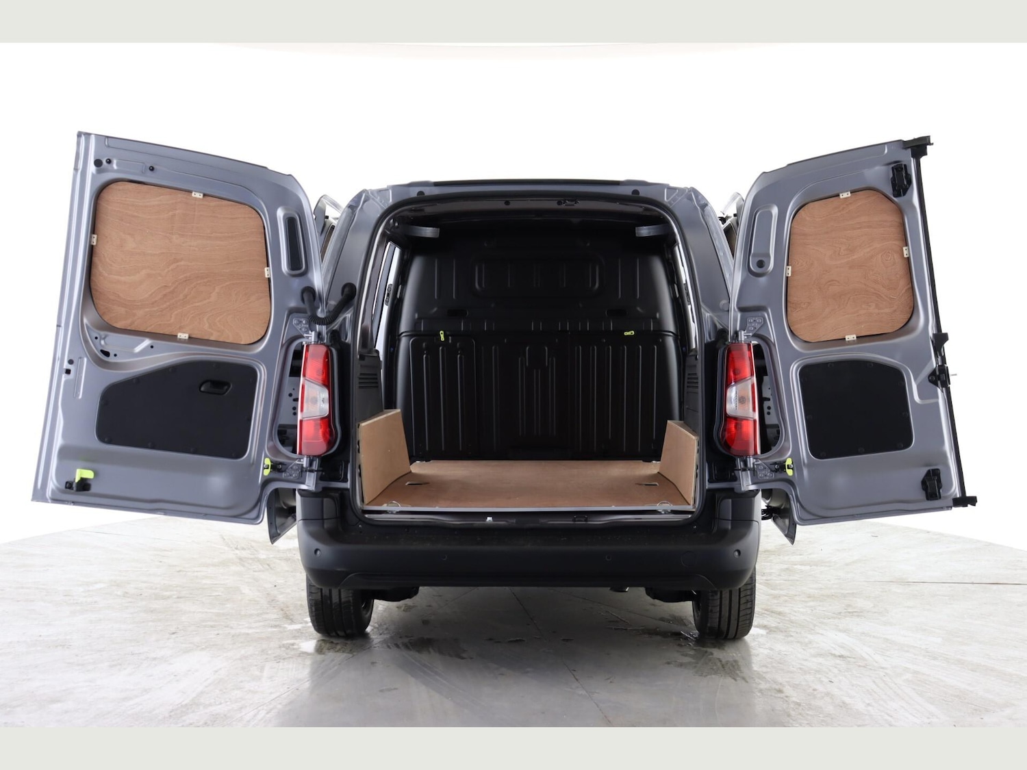 Used Citroen Berlingo for sale - 76476551: Photo 2