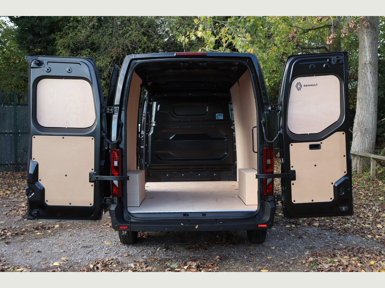 Used Renault Master 2025 for sale - 76361057: Photo 2