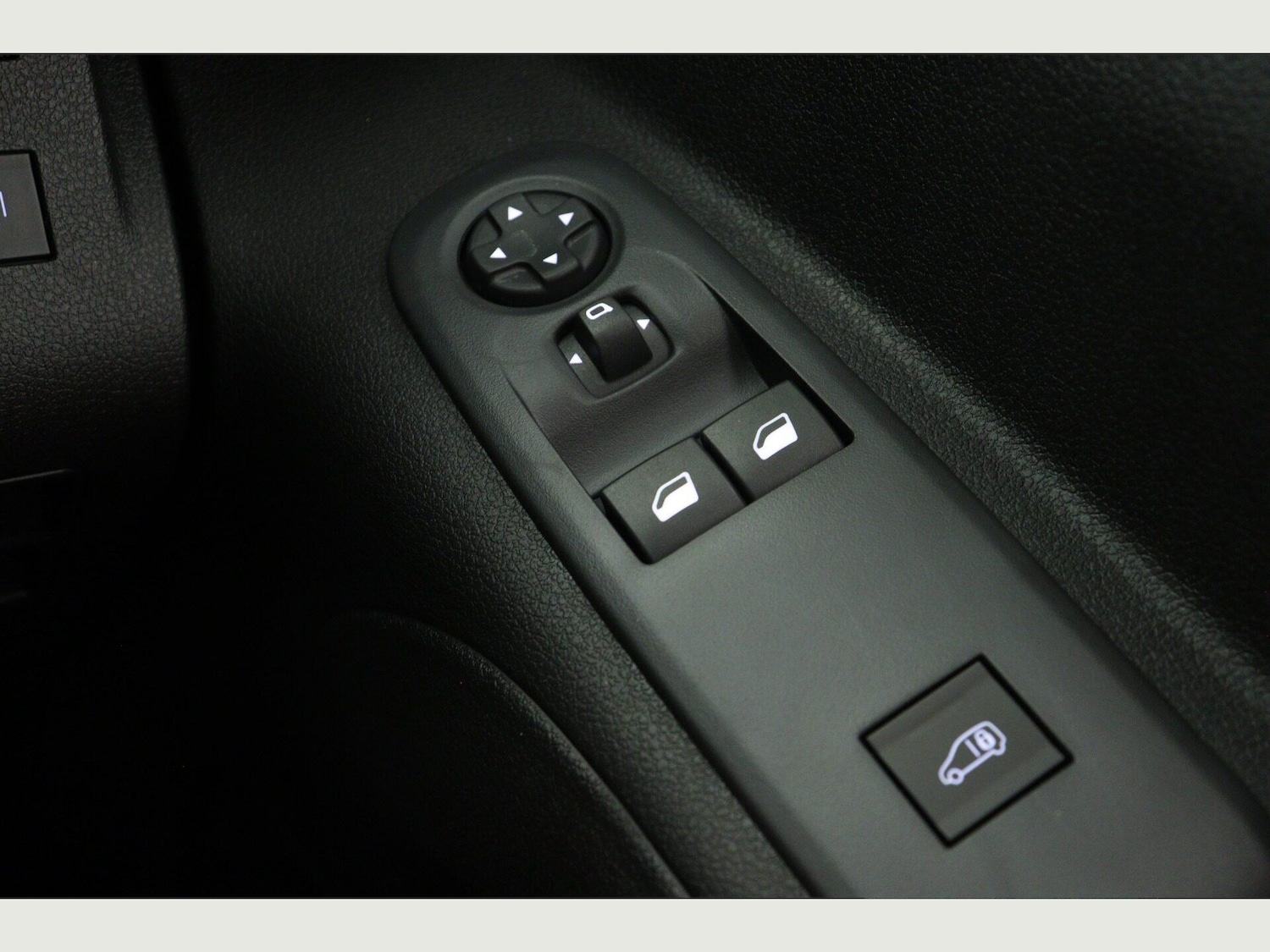 Used Peugeot Partner 2025 for sale - 76913776: Photo 24