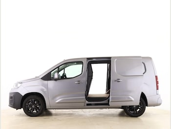 Used Citroen Berlingo 2023 for sale - 76476556: Photo