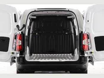 Used Peugeot Partner 2025 for sale - 77040336: Photo