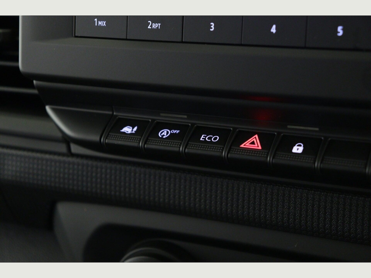 Used Renault Trafic 2023 for sale - 76991840: Photo 17