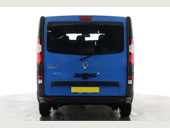 Used Renault Trafic 2023 for sale - 76991840: Photo