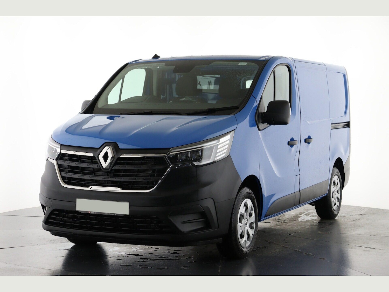 Used Renault Trafic 2023 for sale - 76991840: Photo 8