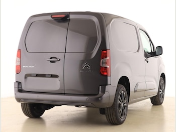 Used Citroen Berlingo 2023 for sale - 76476550: Photo
