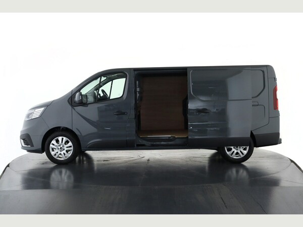 Used Renault Trafic 2025 for sale - 75589566: Photo 9