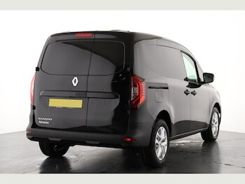 Used Renault Kangoo 2023 for sale - 76476553: Photo