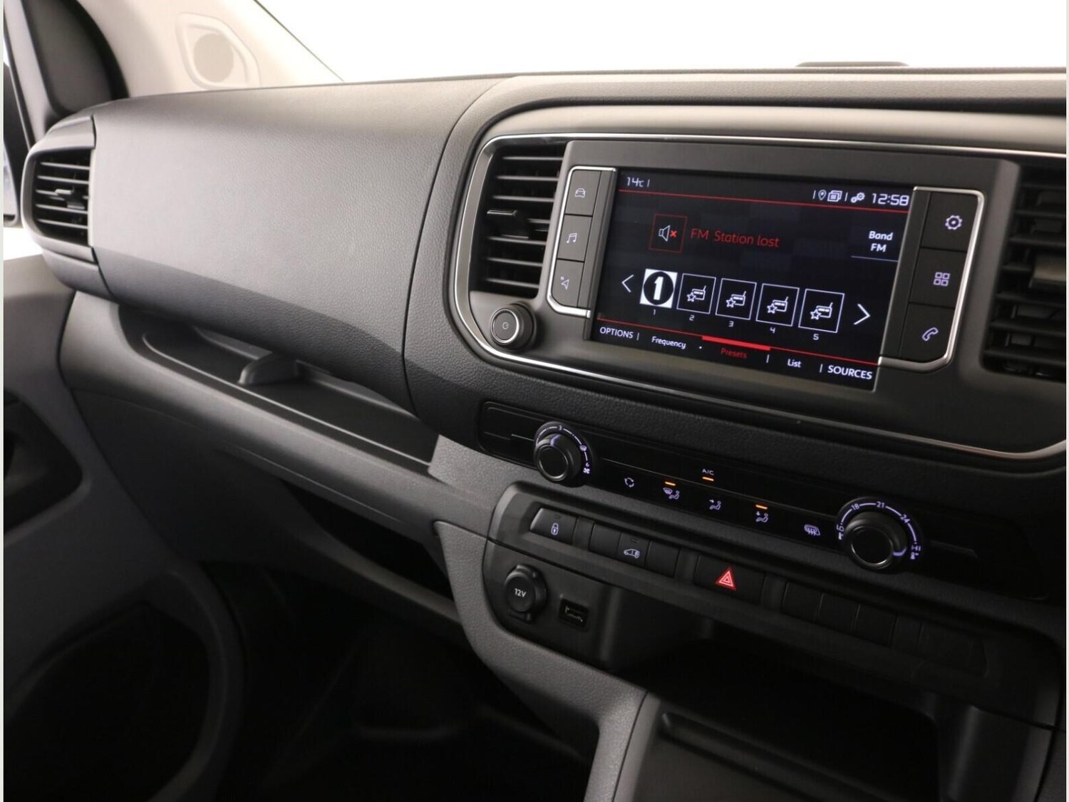 Used Citroen Dispatch for sale - 76476532: Photo 12