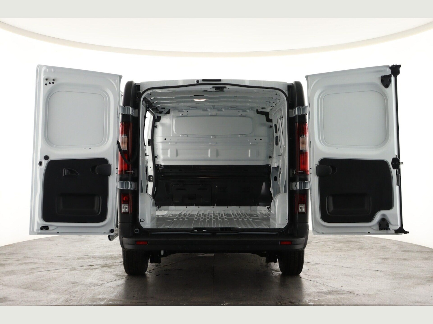 Used Nissan Primastar 2025 for sale - 77724225: Photo 2